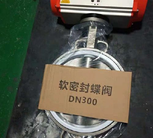 ����r�����y