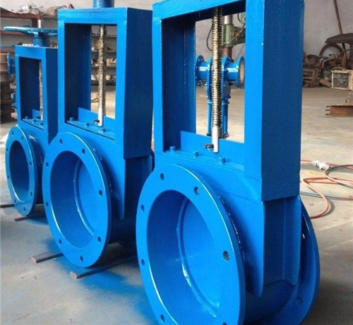 ���m����y