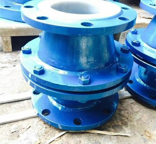 �r�������